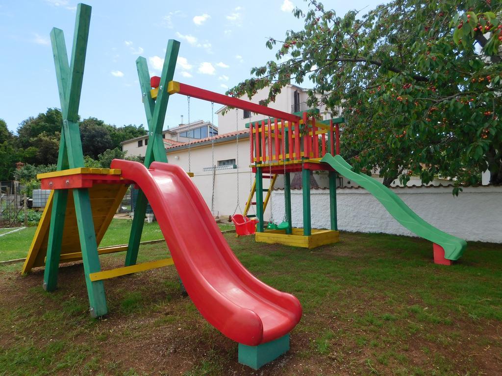 Apartments Blazevic Pula Exterior foto