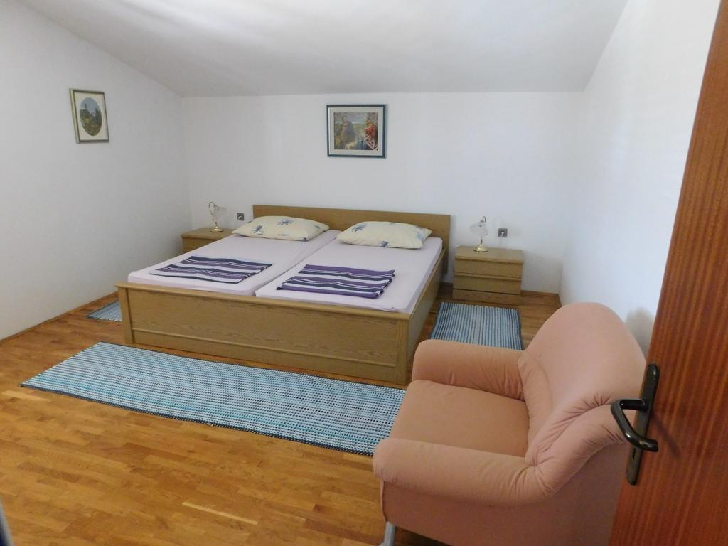 Apartments Blazevic Pula Exterior foto